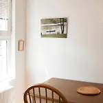 Beautiful Bright Apartment Near The Marais